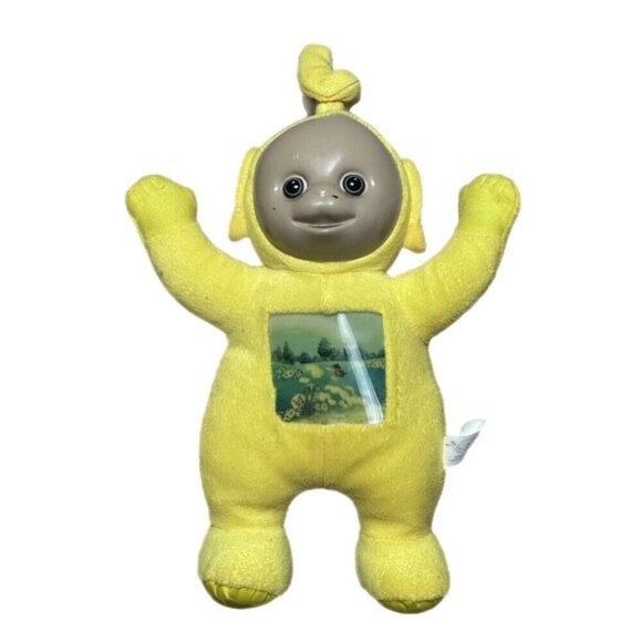 Teletubbies Laa Laa plush stuffed animal toy 11" 2003 Hologram - Picture 1 of 3